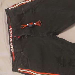 Smuggler's Moon Black/Red Distressed Skinny Jeans. 34x32